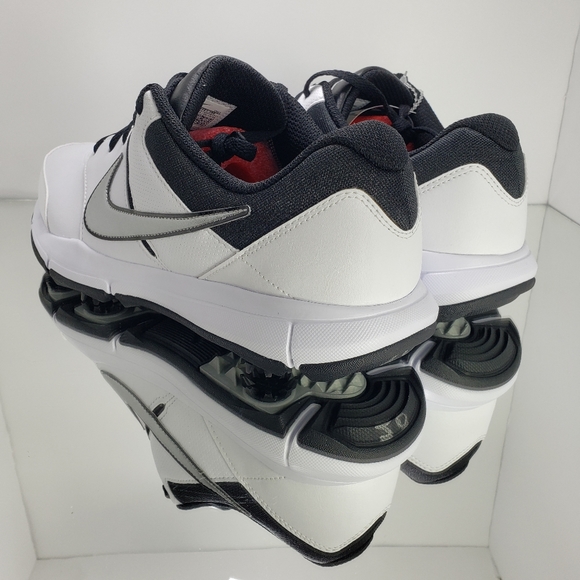 NEW- Nike Air Max golf shoes.
SYNTHETIC LEATHER - Picture 5 of 6